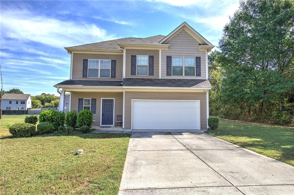 102 Oak Ridge Drive — photo