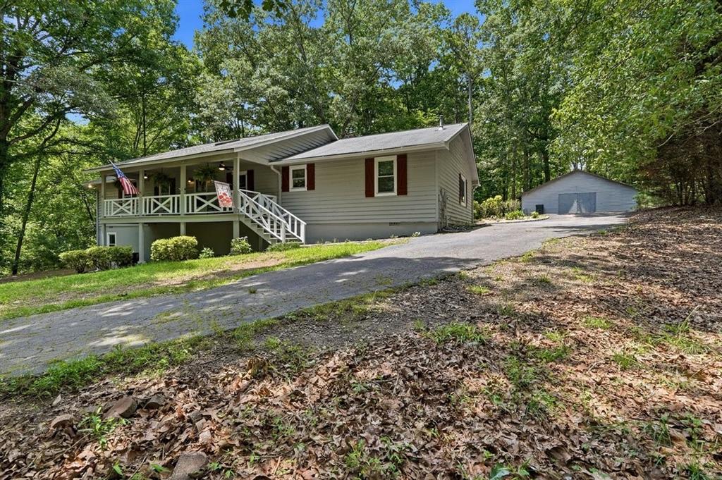 426 Green Ridge Road, Cartersville GA 30120