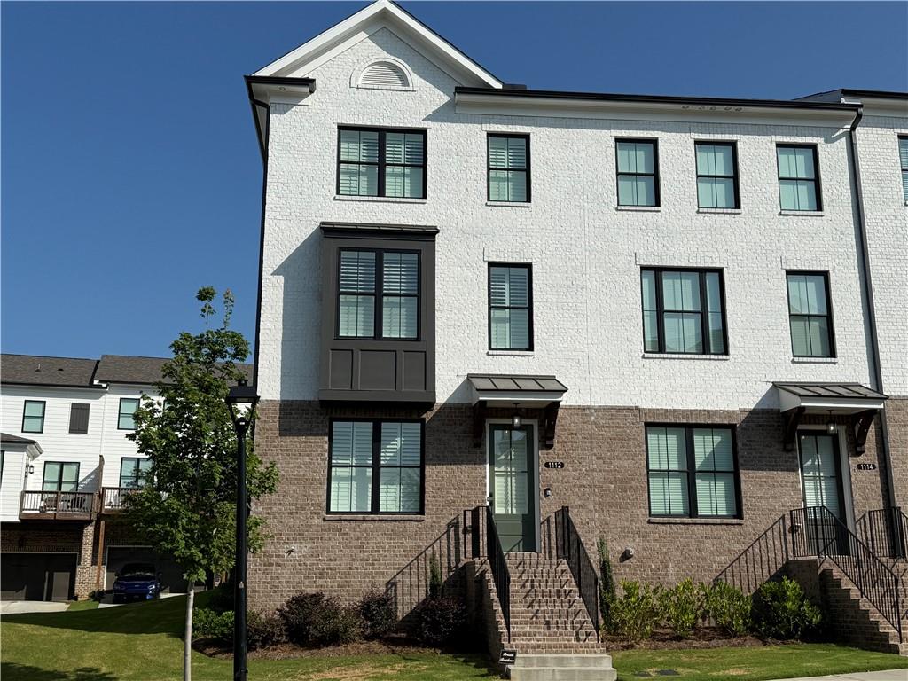 1112 Larkin Drive — photo
