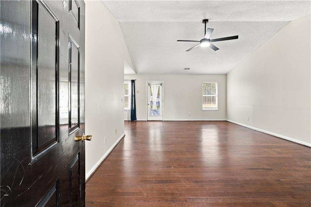 28 Autumn Ridge Drive, Euharlee, GA 30145 — photo 2