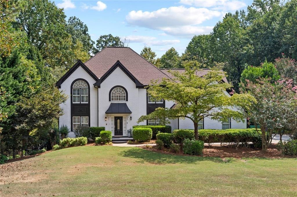 5502 Oakwood Drive — photo