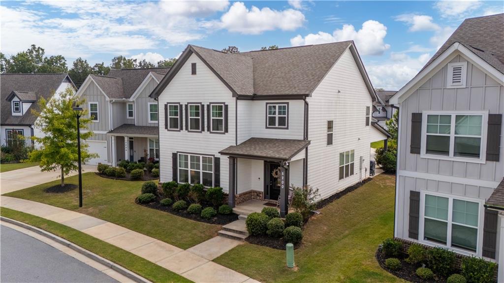 5200 Parkwood Drive — photo