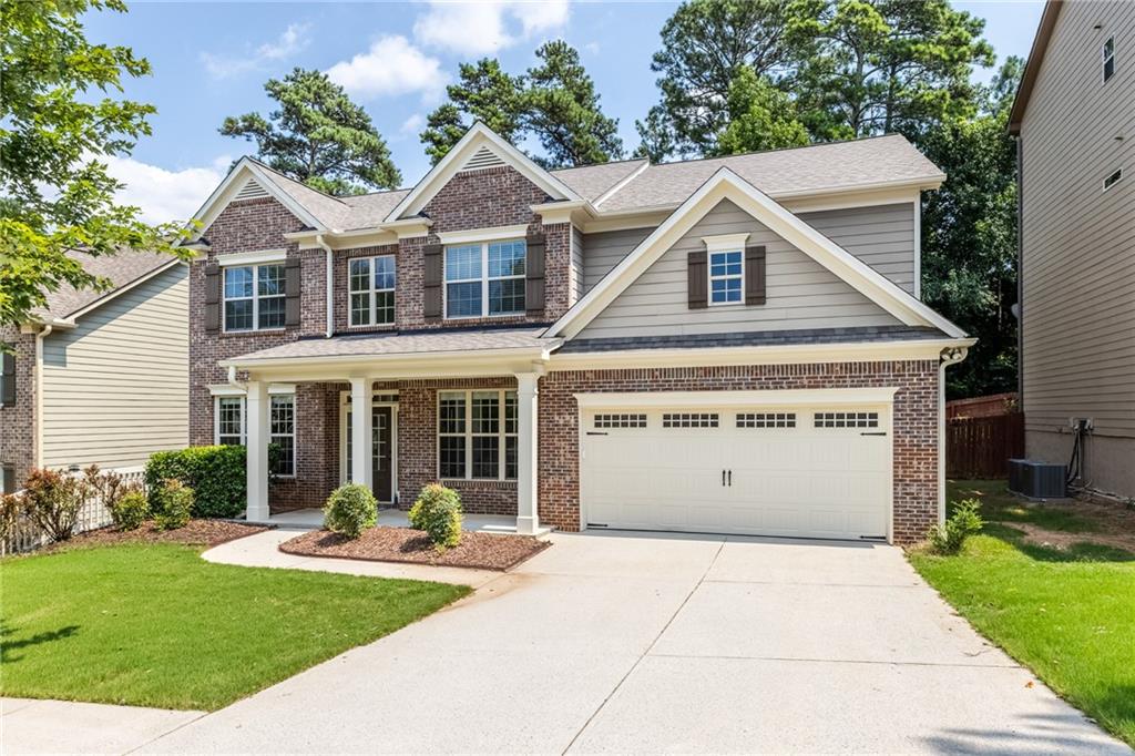 1075 Crescent Ridge Drive — photo