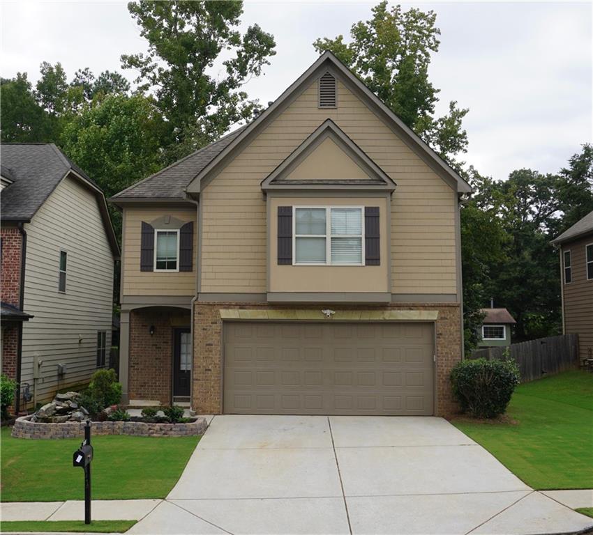 2618 Lake Manor Circle — photo