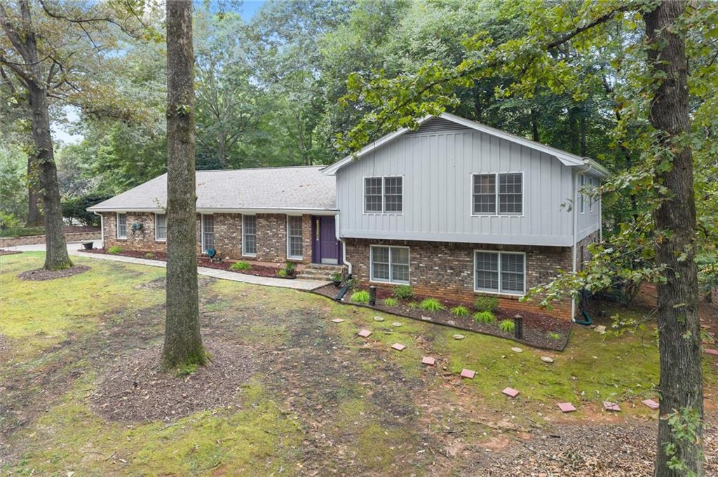 1160 Martin Ridge Road, Roswell, GA 30076 — photo 2