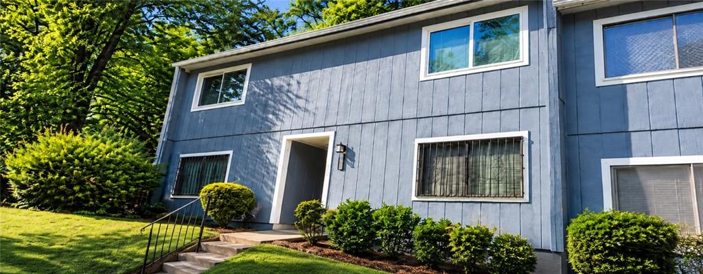 961 Pine Hollow Road — photo