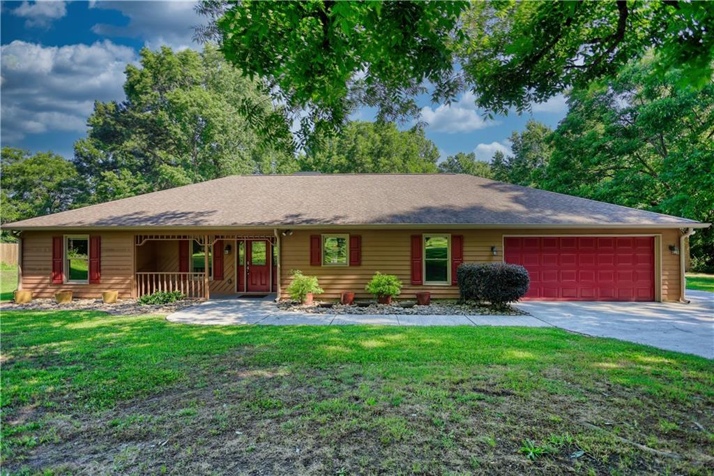 647 E Mays Road — photo