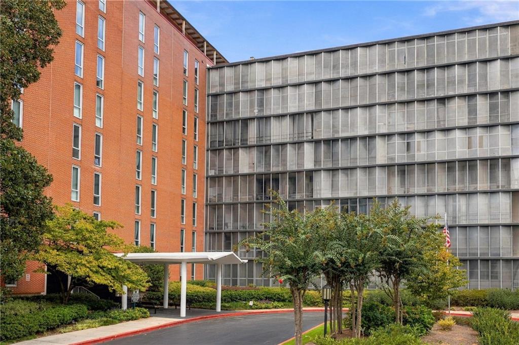3060 Pharr Court North NW Unit 608 — photo