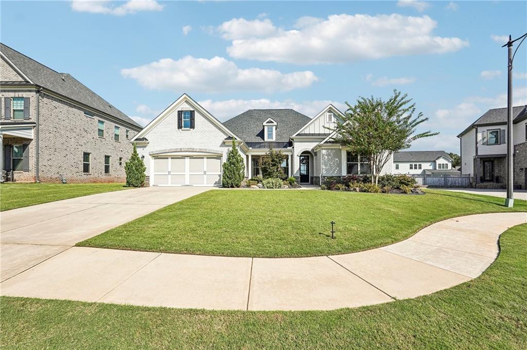 563 Claremorris Trace — photo