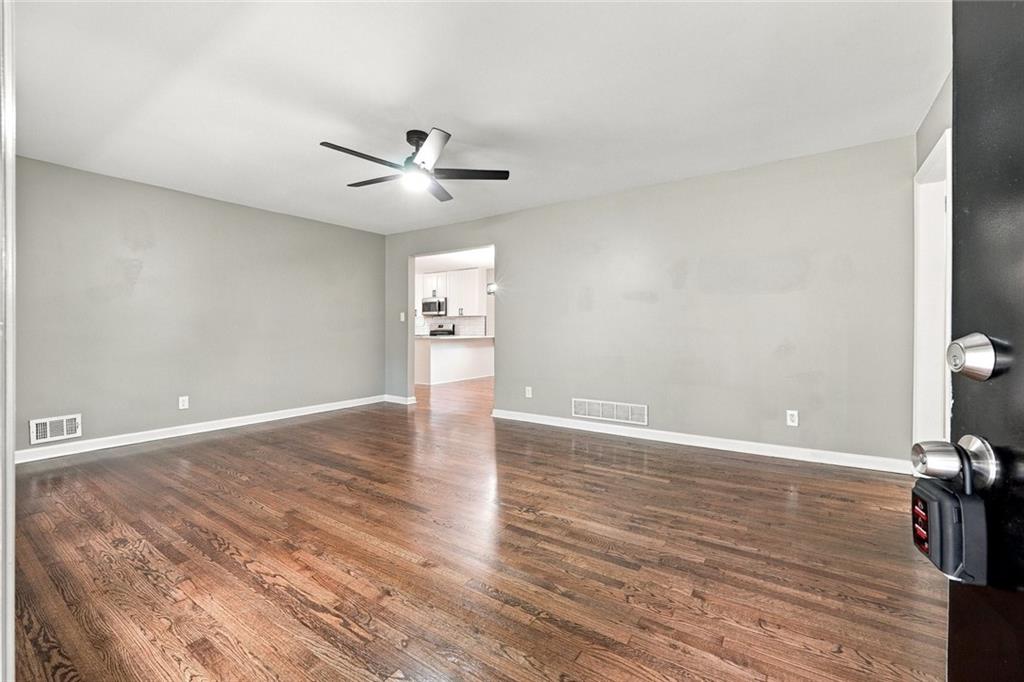 2988 Valley Ridge Drive, Decatur, GA 30032 — photo 3