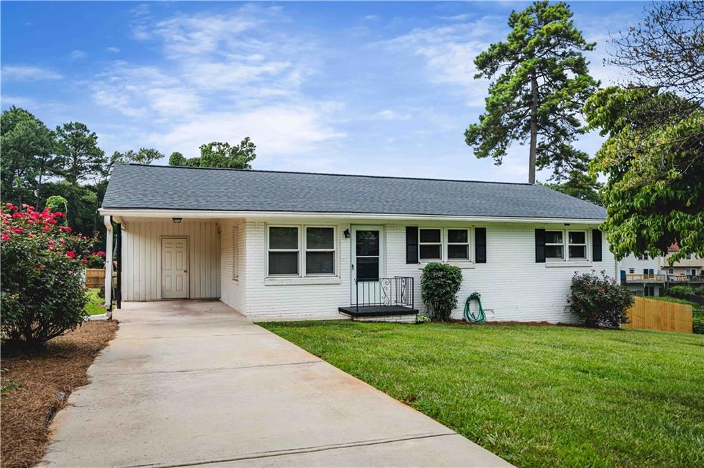 119 Long Drive SW — photo