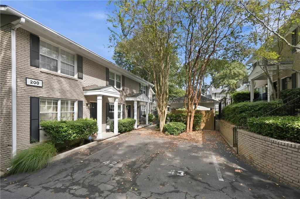 2232 Dunseath Avenue NW Unit 203 — photo