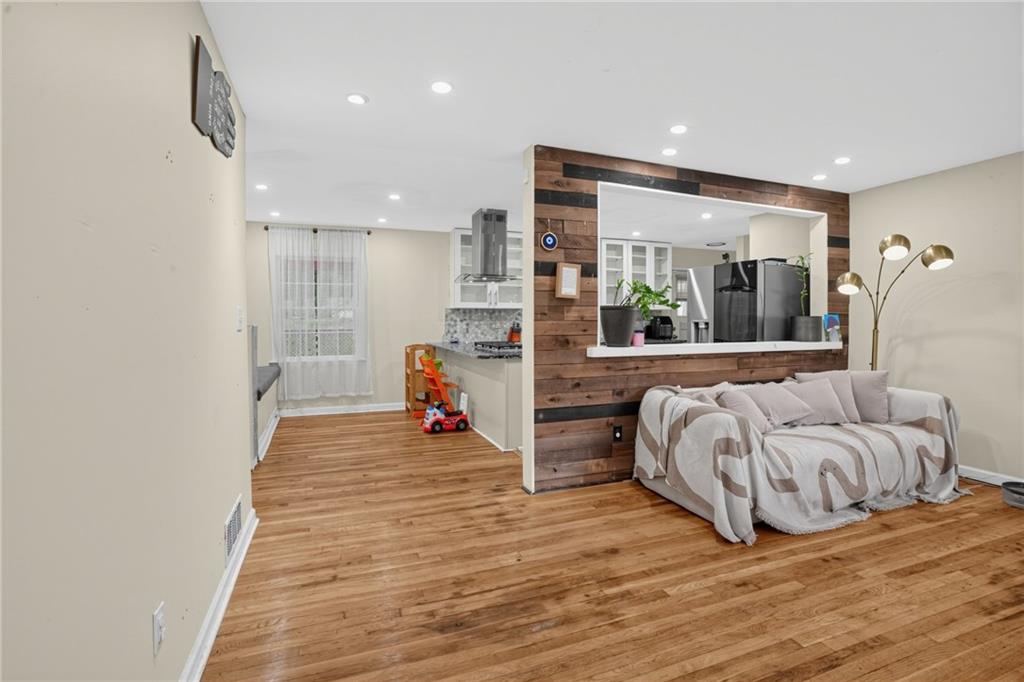 2147 Jones Road NW, Atlanta, GA 30318 — photo 2