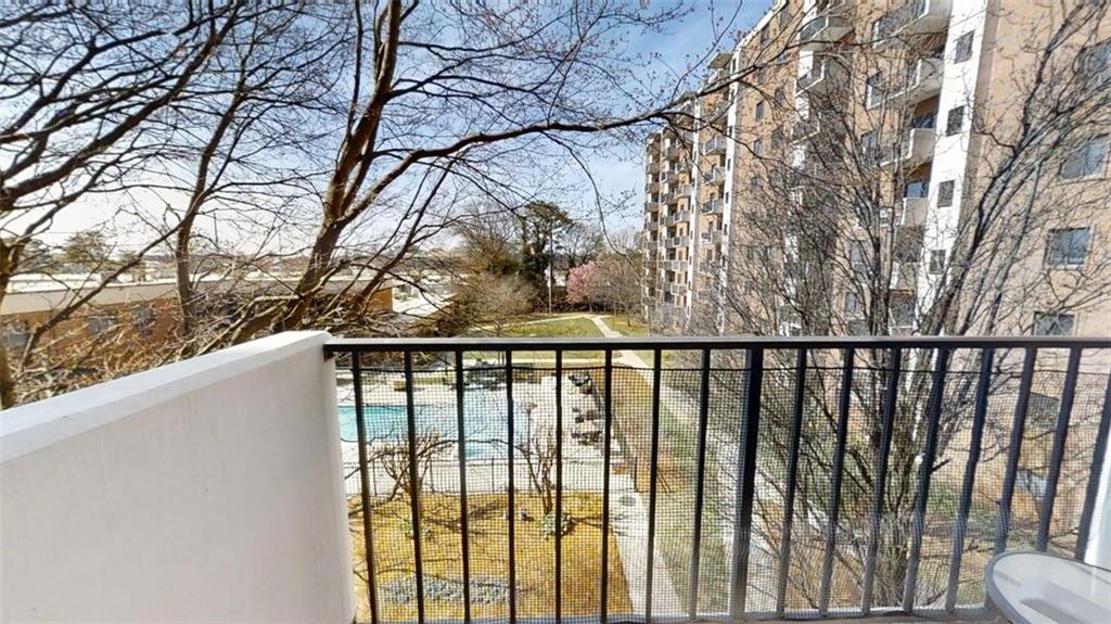300 Johnson Ferry Road Unit a404 — photo