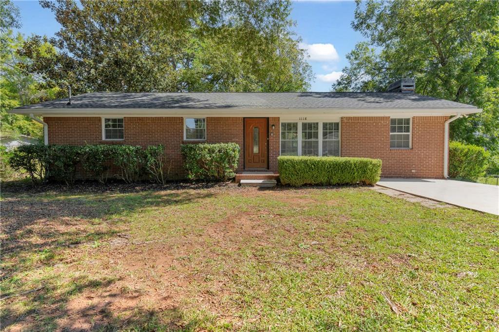 1118 Crestview Circle NE — photo