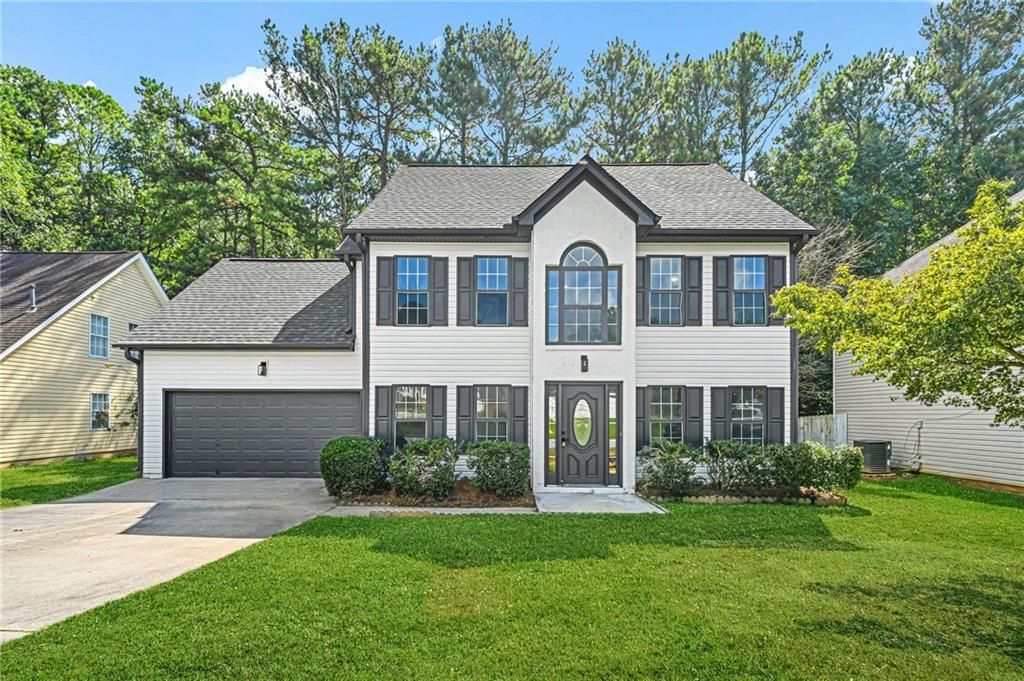 5607 Mayfair Crossing Drive — photo