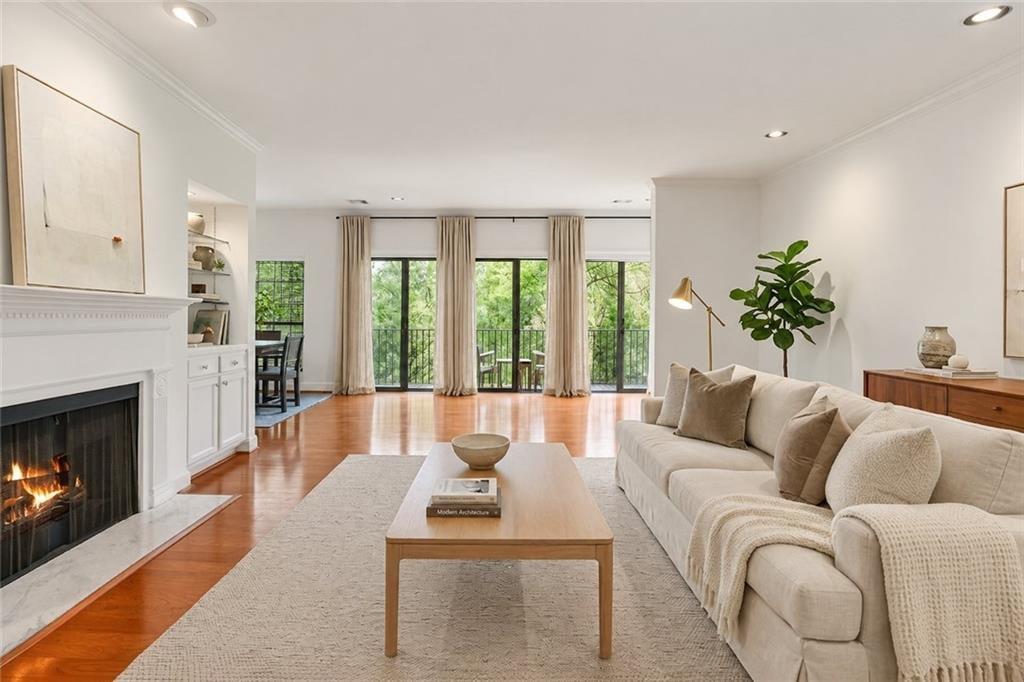 3071 Lenox Road NE Unit 11 — photo