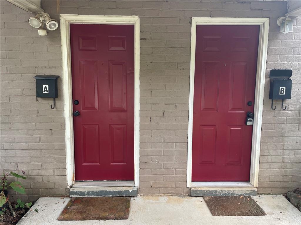 1115 Shelby Place SE Unit a — photo