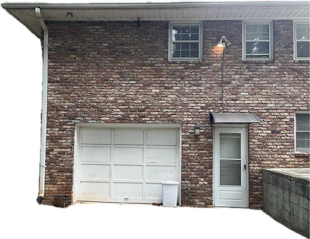 2106 Pawnee Drive SE Unit Basement — photo