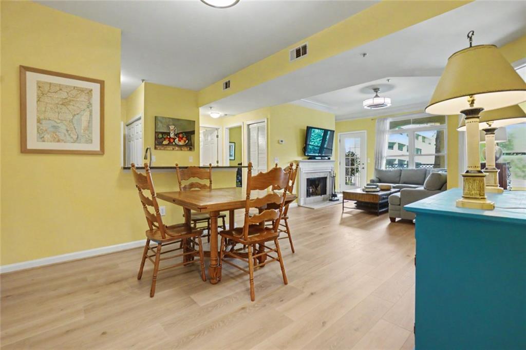 955 Juniper Street NE Unit 4323 — photo