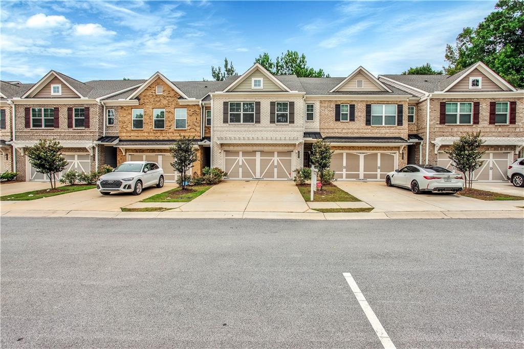 2423 Chene Drive — photo