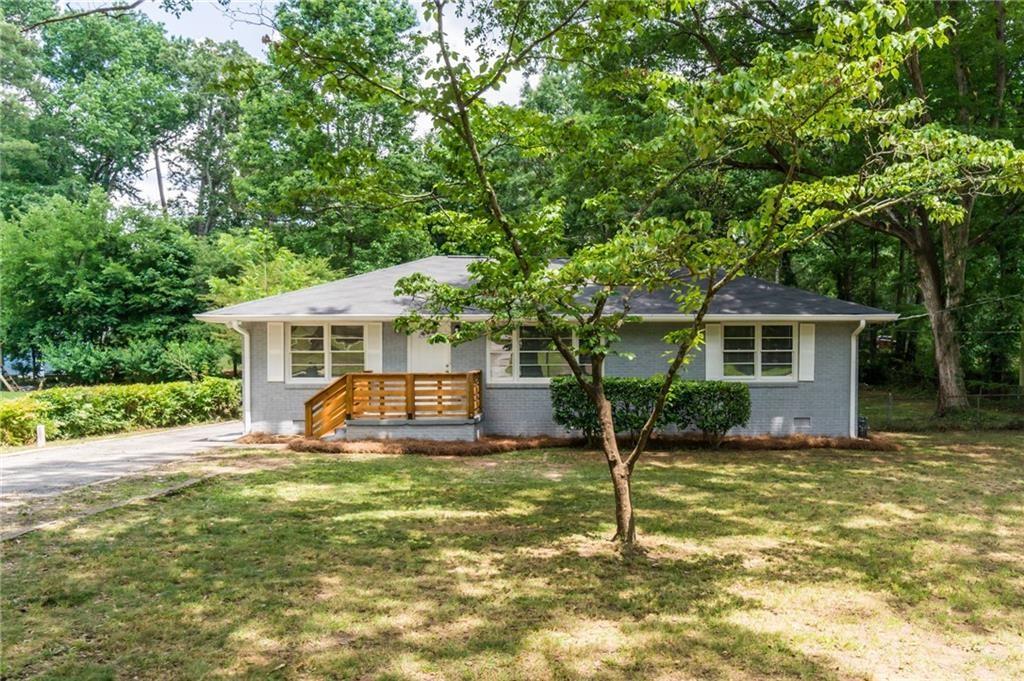 2101 Brockett Road — photo