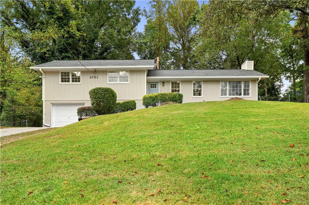 2751 Dunwood Lane — photo