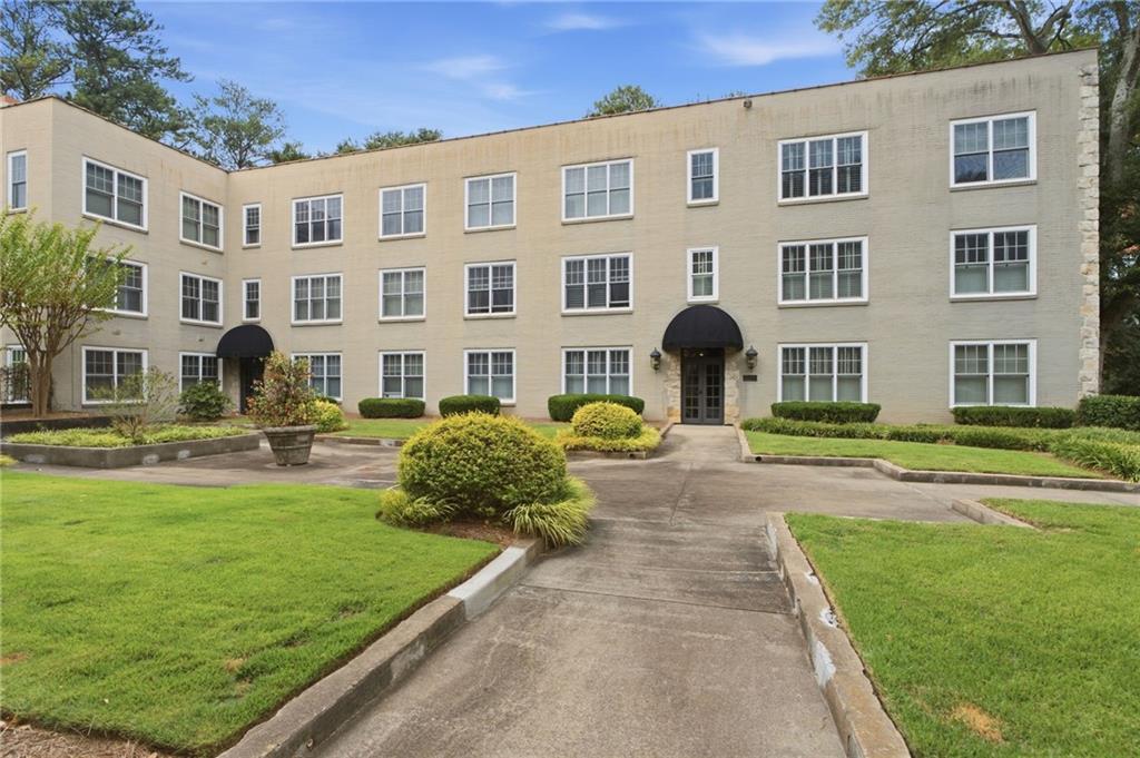 30 Collier Road NW Unit 9 — photo