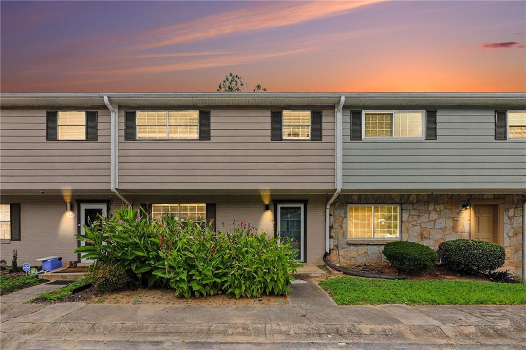 4701 Flat Shoals Road Unit 15D — photo