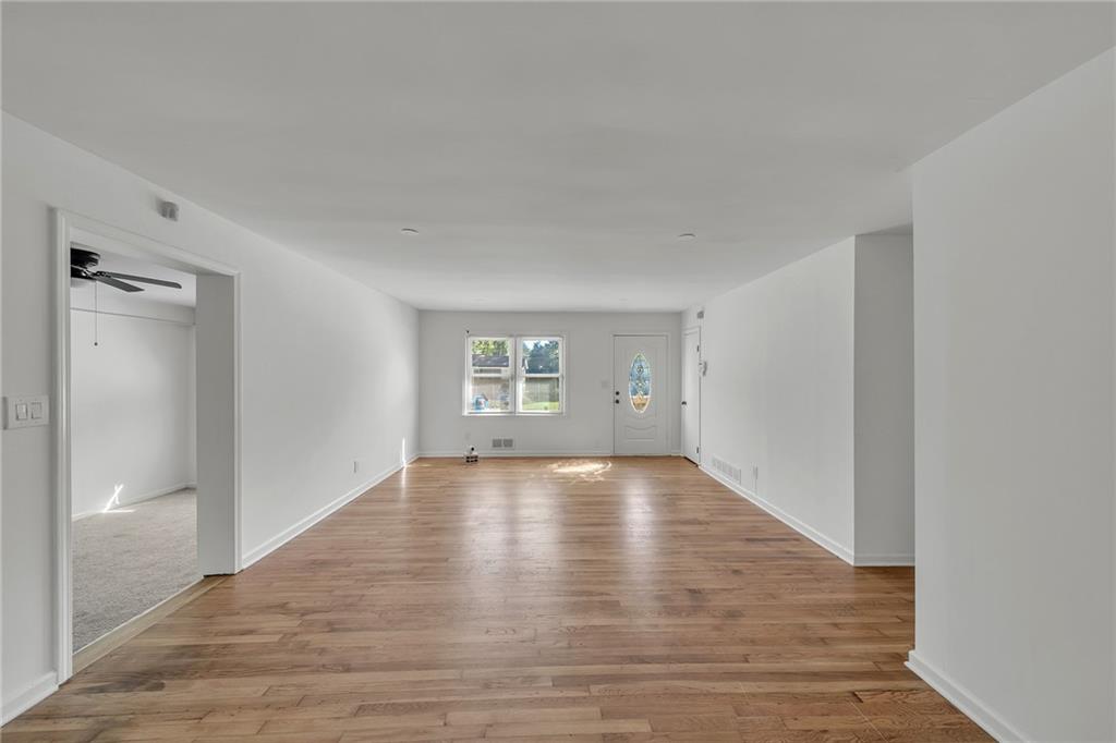 6345 Connell Road, Atlanta, GA 30349 — photo 2