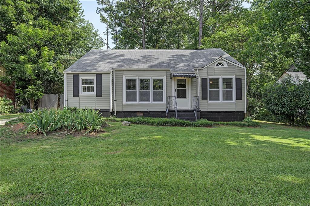2327 Ben Hill Road — photo