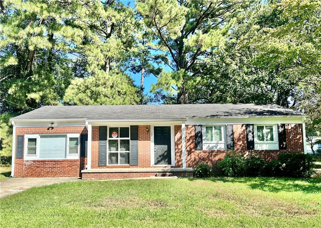 1223 Pineglen Drive — photo