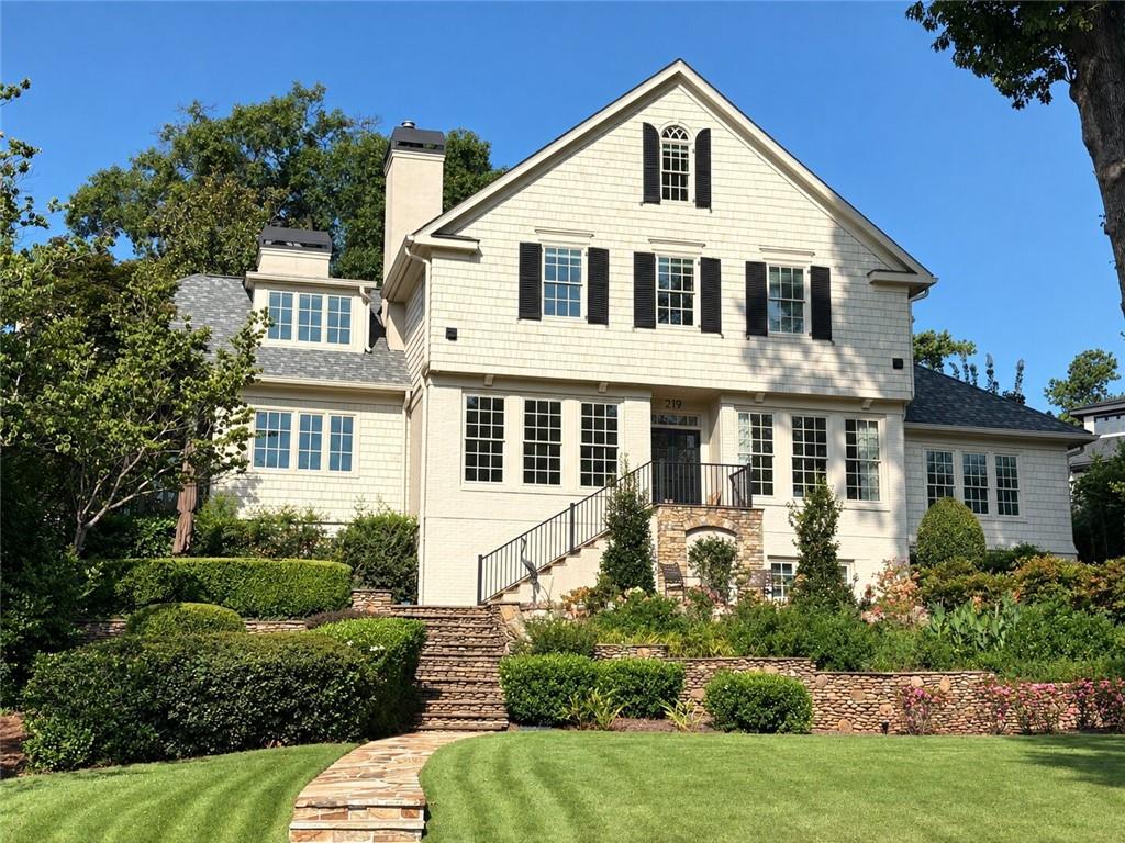 219 Little John Trail NE — photo