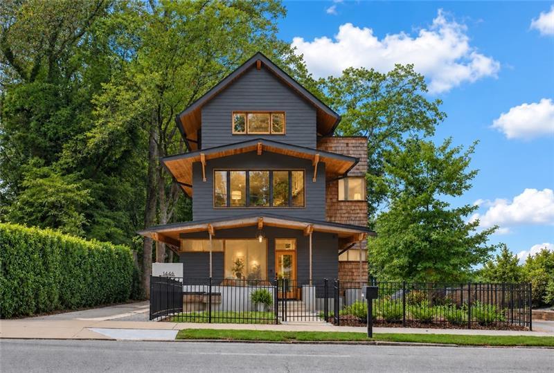 1446 Monroe Drive NE — photo