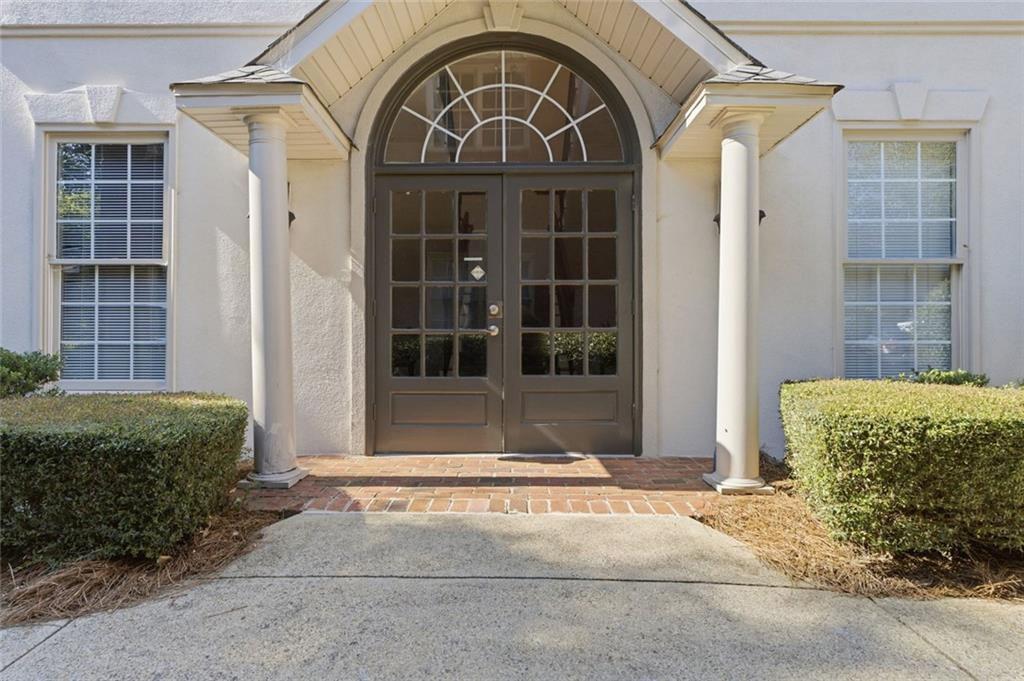 2854 Johnson Ferry Road Unit 250 — photo