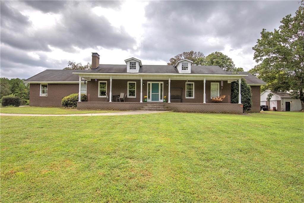 1328 Abrams Road — photo