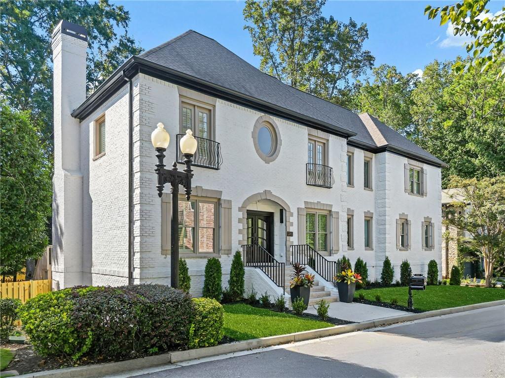 1240 Brookhaven Hideaway Court NE — photo