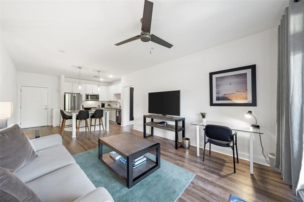 840 United Avenue SE Unit 410 — photo