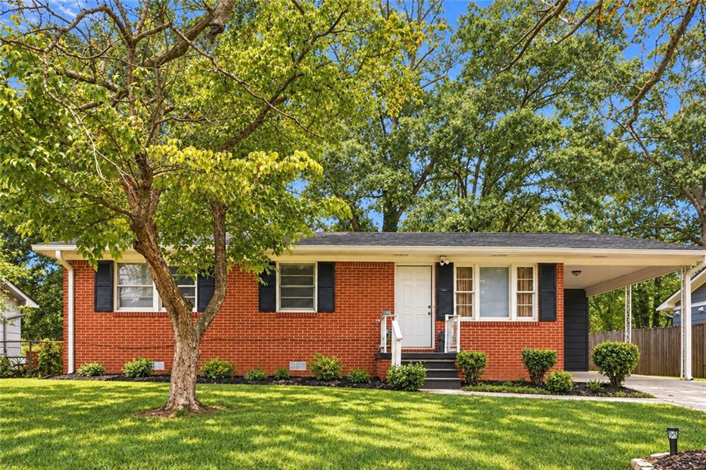 3249 Renault Road SE — photo
