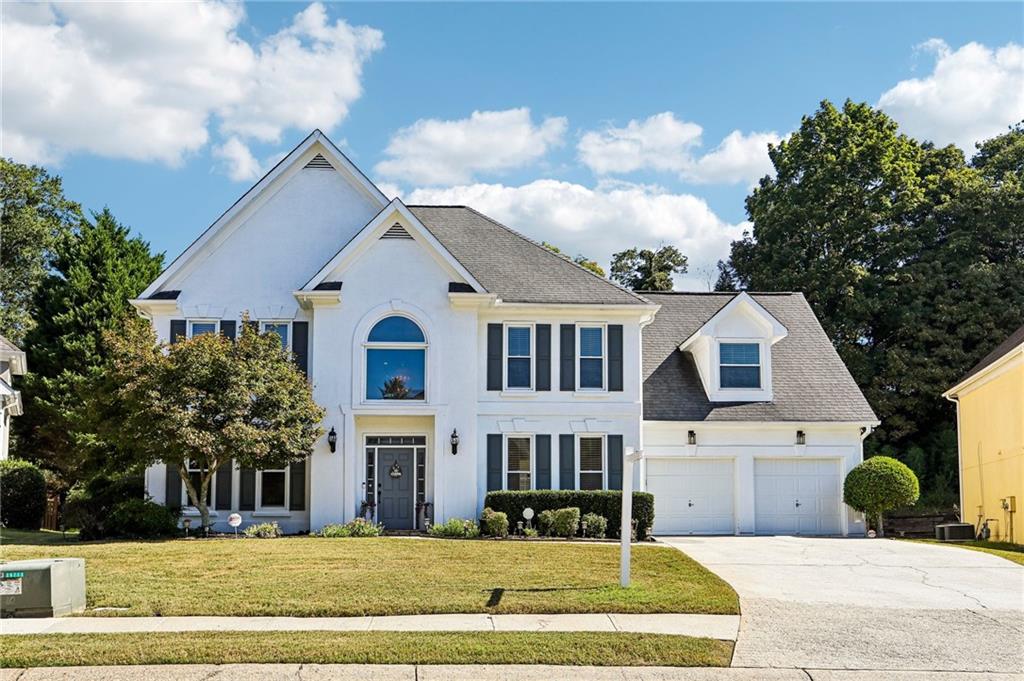 1116 Midsummer Court NE — photo