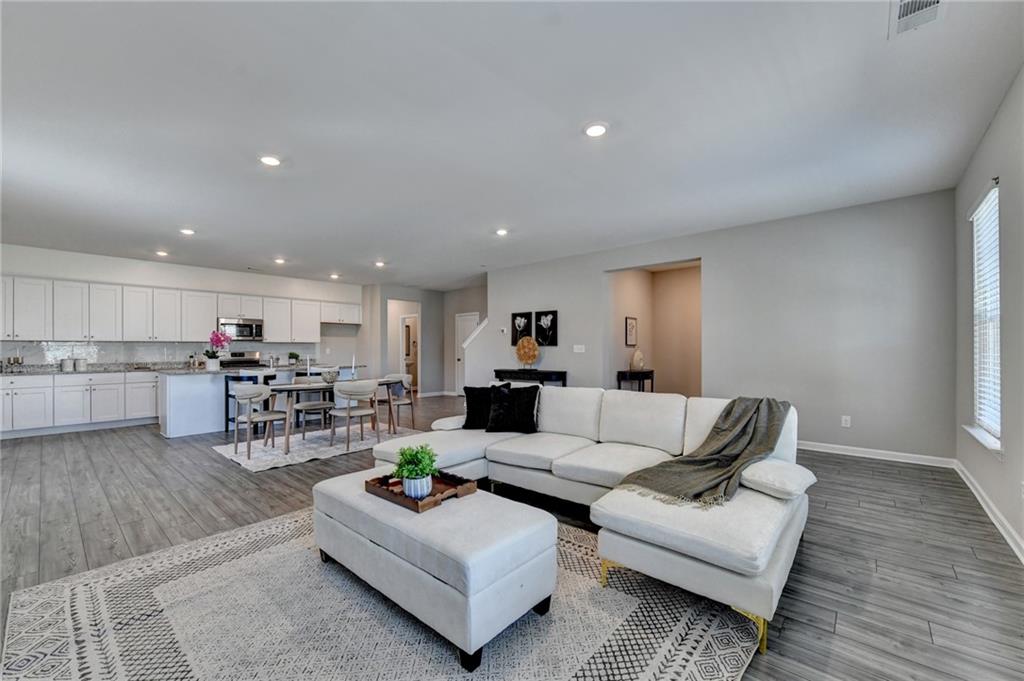 4355 Magpie Drive — photo