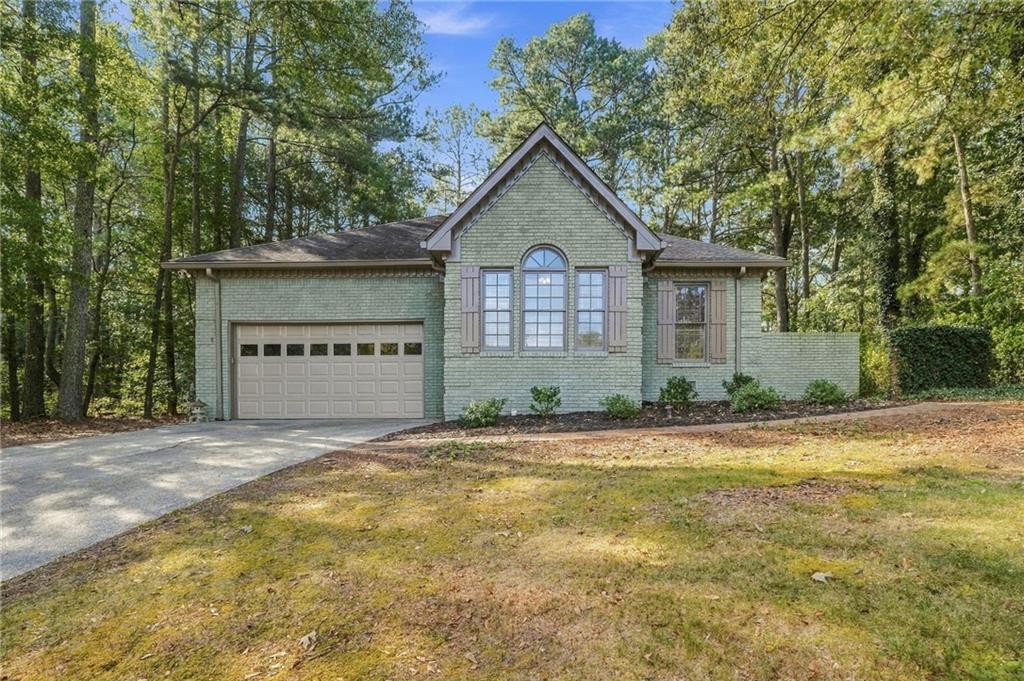 2806 Brookwest Drive SW — photo