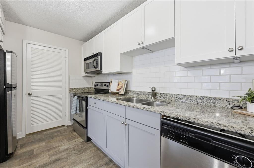 2657 Lenox Road NE Unit 113 — photo