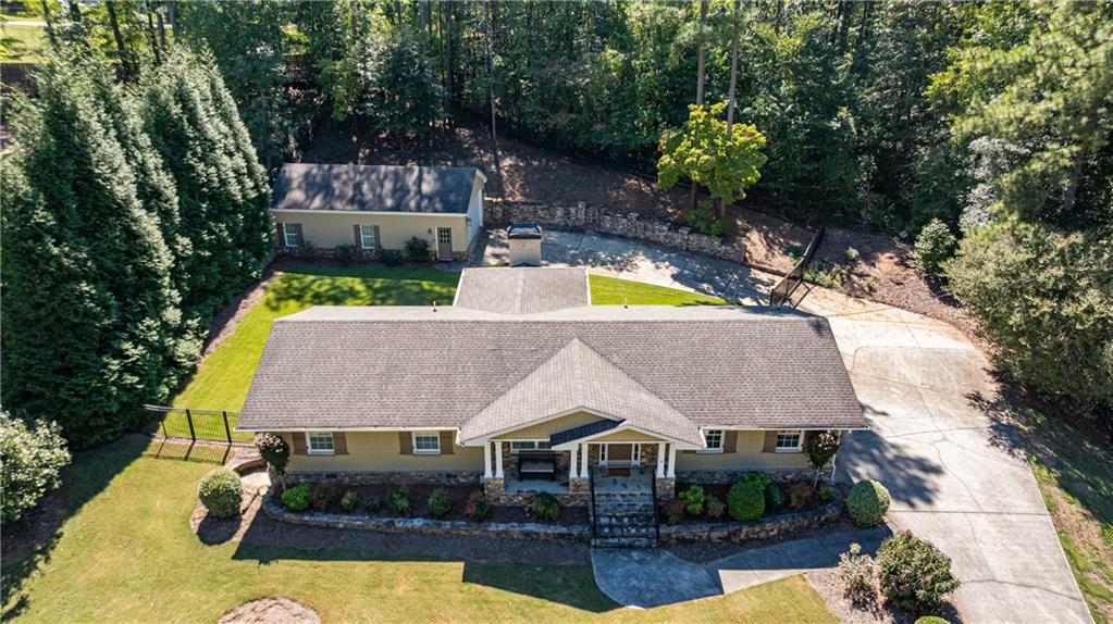 5454 Burdette Road SE — photo