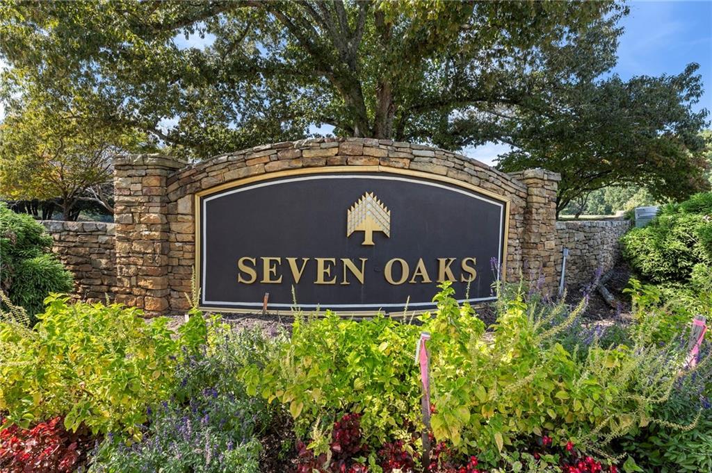 5735 Seven Oaks Parkway — photo