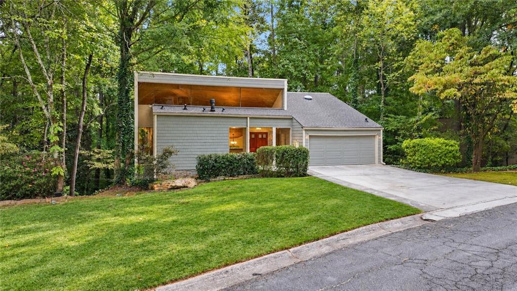 2777 Briarlake Woods Way NE — photo