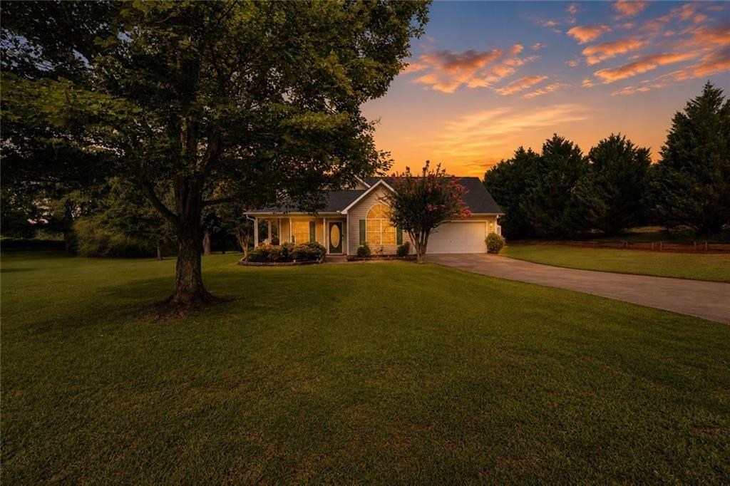 1130 Larkspur Drive — photo