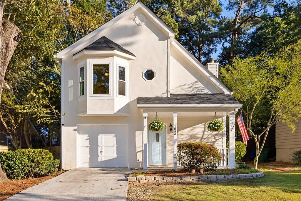 1053 Standard Drive NE — photo