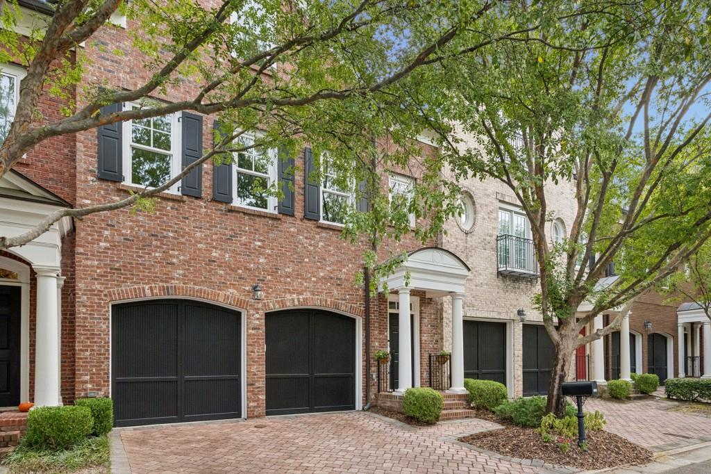 3313 Buckhead Forest Mews NE — photo