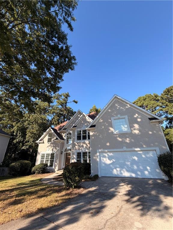 220 Forest Court — photo
